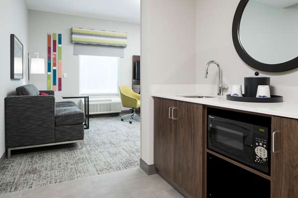  - Hampton Inn & Suites Cape Canaveral