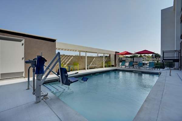 Pool - Home2 Suites by Hilton Temple