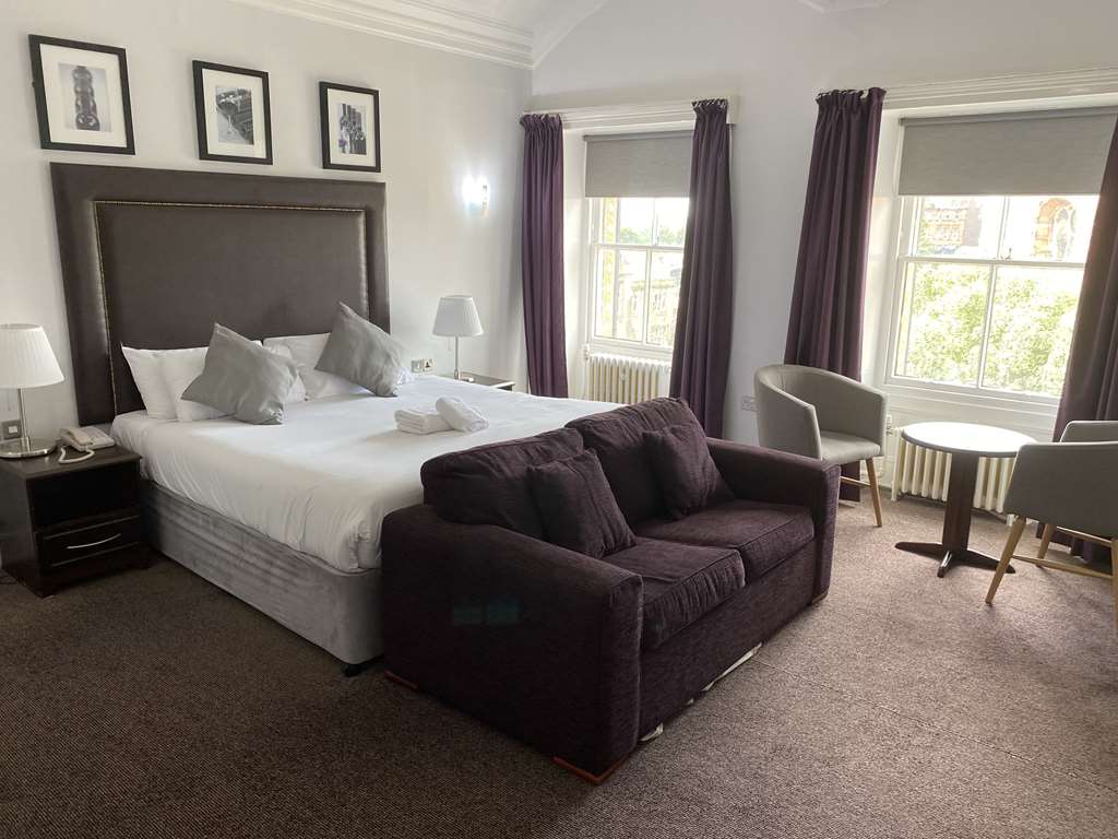 Carlisle Station Hotel, Sure Hotel Collection by BW-guestroom-Guest Room,Suite,On-Site.jpg
