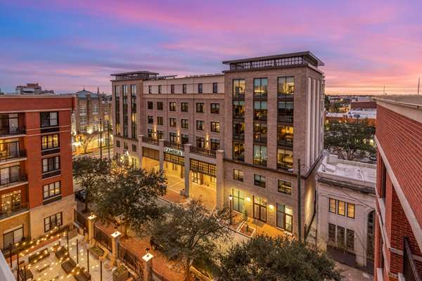 Exterior view - Cambria Hotel Downtown Savannah