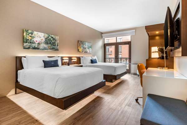  - Cambria Hotel Downtown Savannah