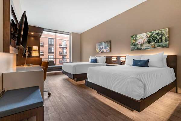  - Cambria Hotel Downtown Savannah