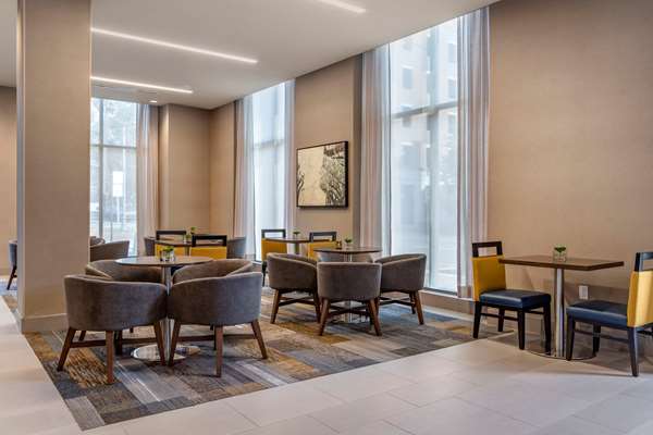 Amenities - Cambria Hotel Downtown Savannah