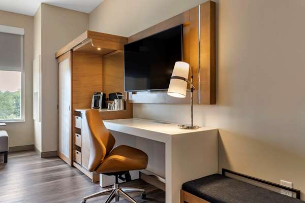  - Cambria Hotel Greenville - I-85, Exit 51