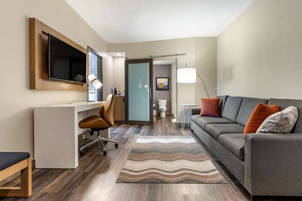 Suite - Cambria Hotel Greenville - I-85, Exit 51
