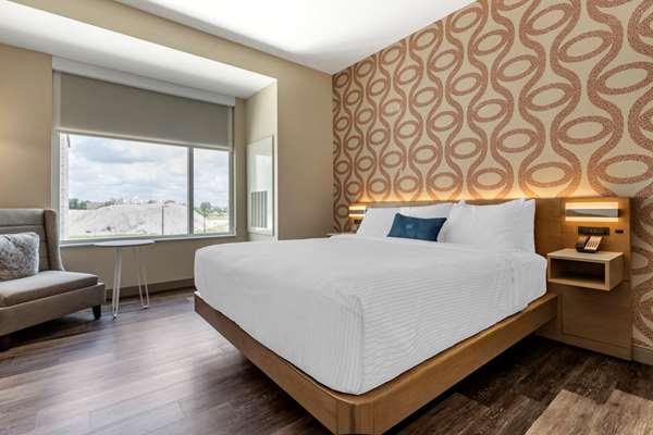 Suite - Cambria Hotel Greenville - I-85, Exit 51