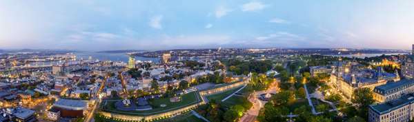 Exterior view - Hotel Chateau Laurier Quebec City