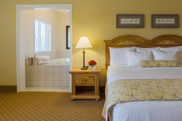  - Bayside Resort Hotel West Yarmouth
