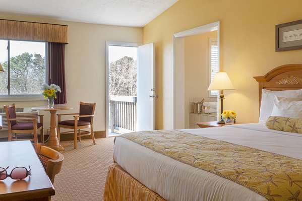  - Bayside Resort Hotel West Yarmouth