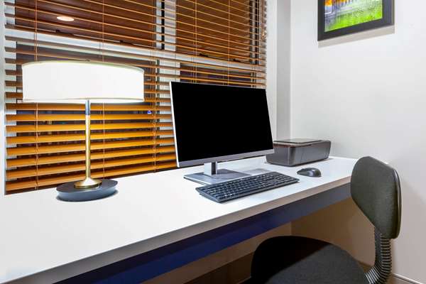 Conference Area - AmericInn Iron Mountain