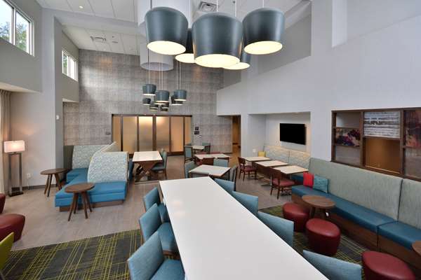 Amenities - Hampton Inn & Suites Northlake Mall Charlotte - I-485, Exit 21