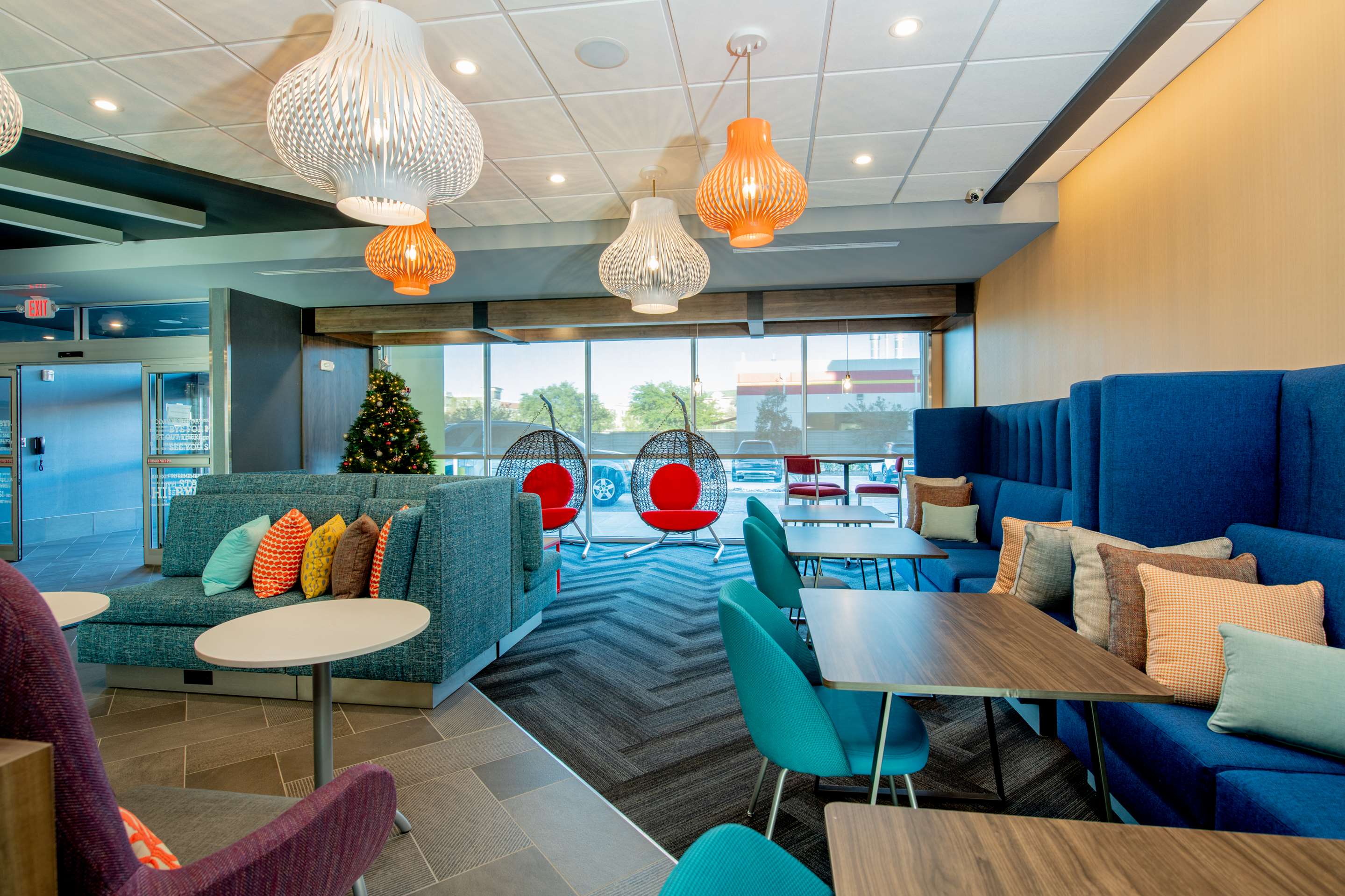 Lobby | Tru By Hilton The Colony