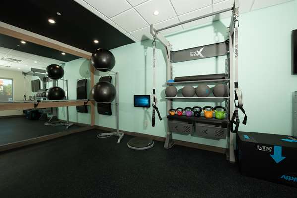 Fitness/ Exercise Room - Tru by Hilton Hotel The Colony