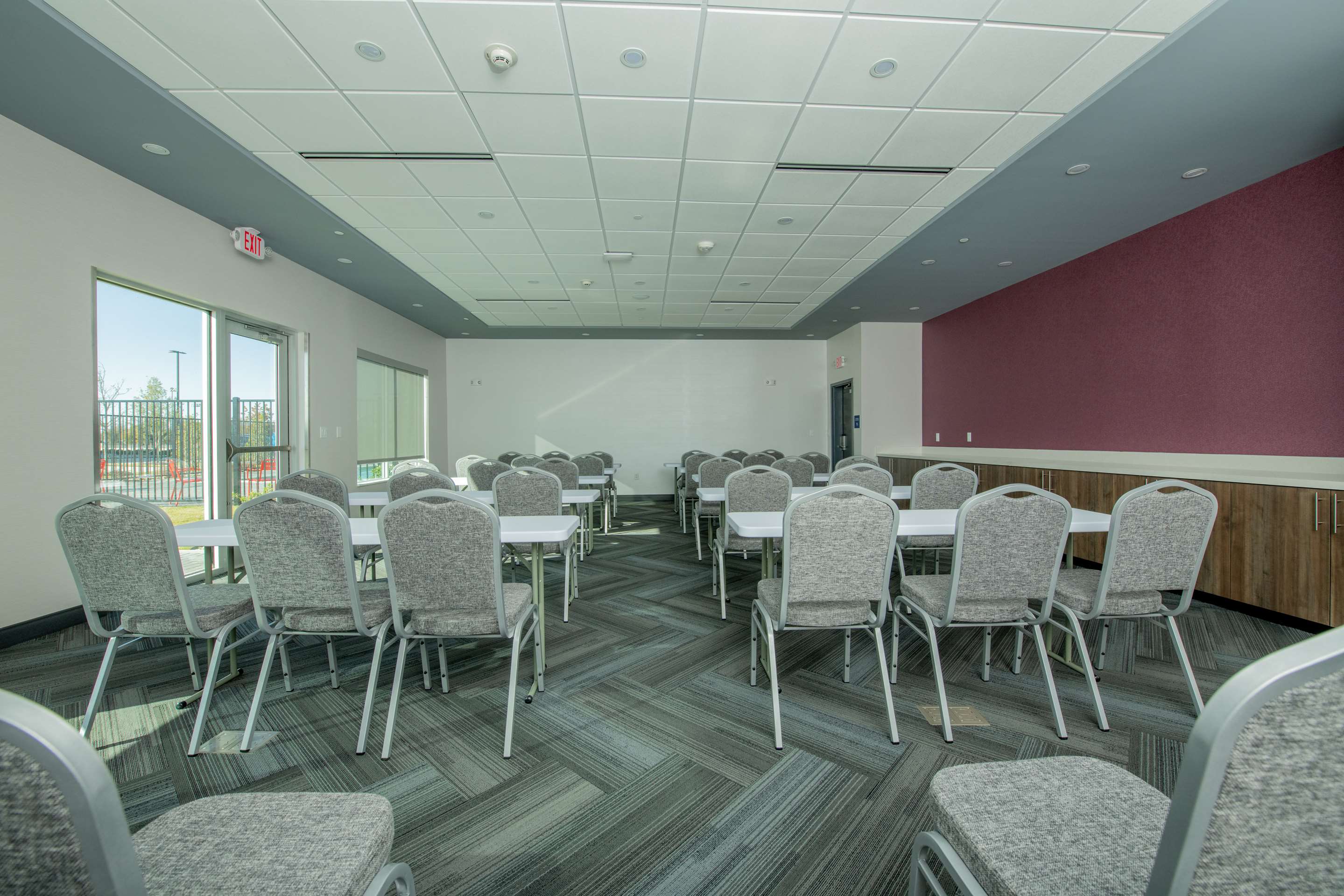 Meeting Room | Tru By Hilton The Colony