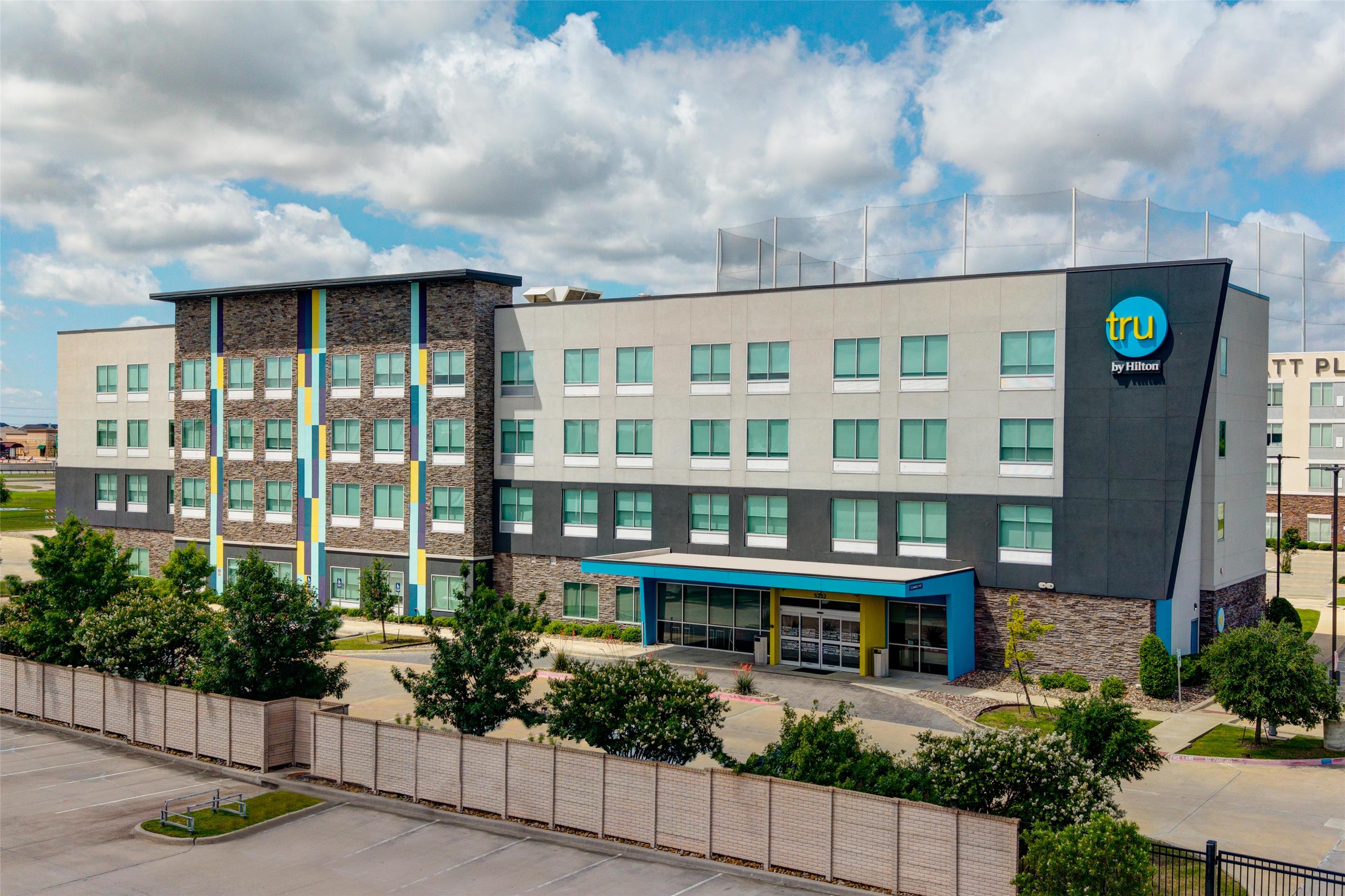 Exterior | Tru By Hilton The Colony