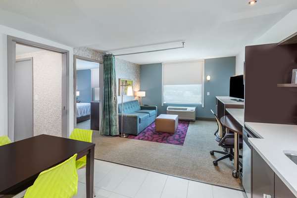  - Home2 Suites by Hilton Airport Laredo