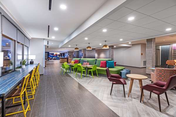  - Home2 Suites by Hilton Airport Laredo