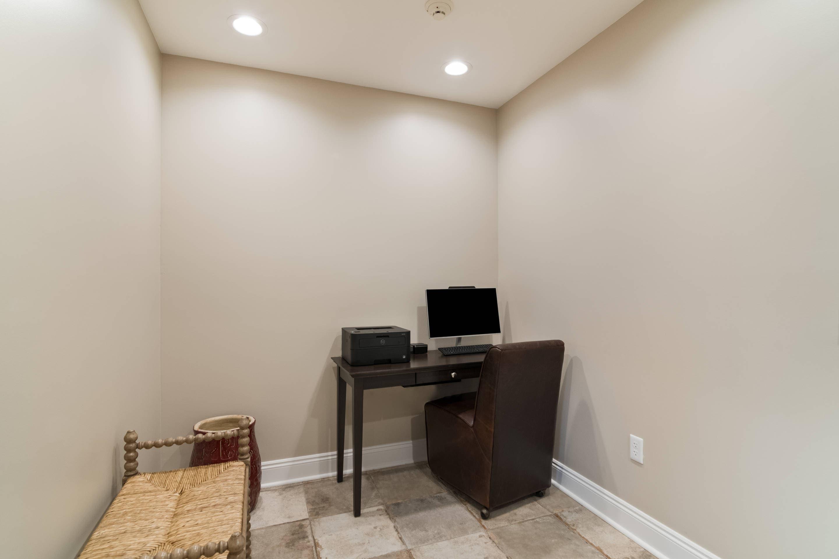 Computer in the lobby