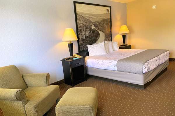  - SureStay Hotel by Best Western New Braunfels - I-35, Exit 189