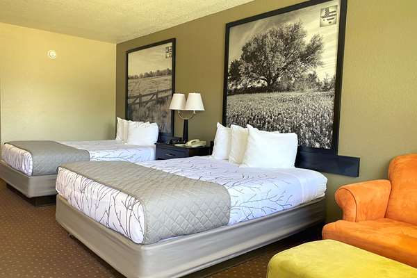  - SureStay Hotel by Best Western New Braunfels - I-35, Exit 189