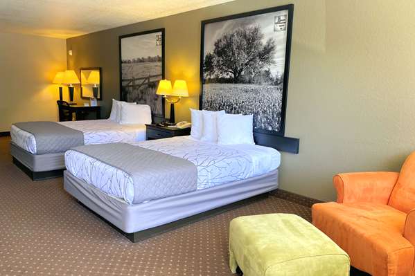 Suite - SureStay Hotel by Best Western New Braunfels - I-35, Exit 189