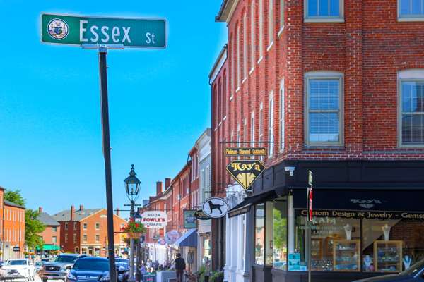 Exterior view - Essex Street Inn Newburyport