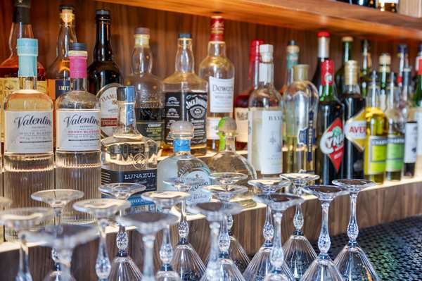 Restaurant - Cambria Hotel Downtown Detroit