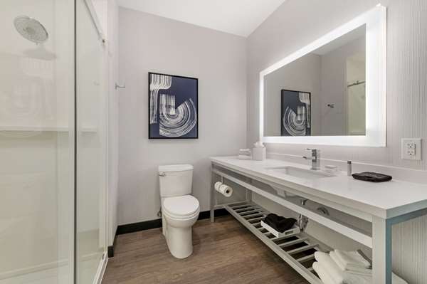  - Cambria Hotel Downtown Detroit