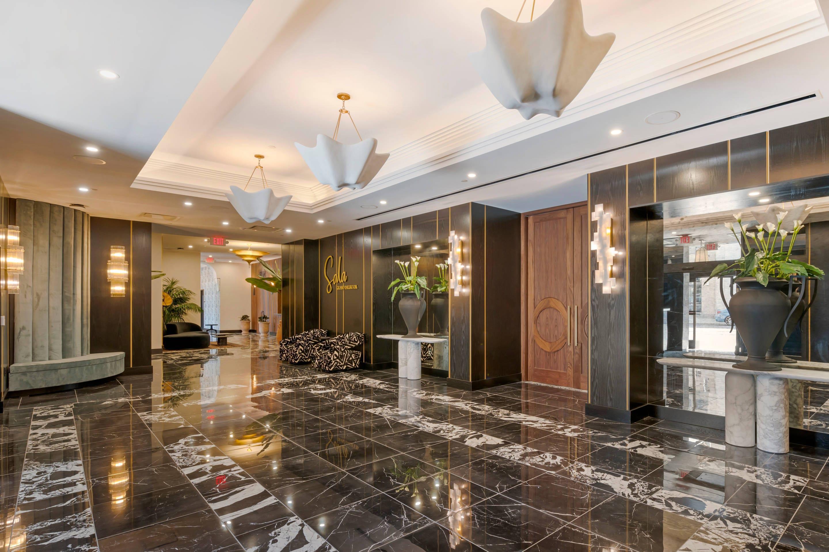 Spacious lobby | Cambria Hotel Detroit Downtown