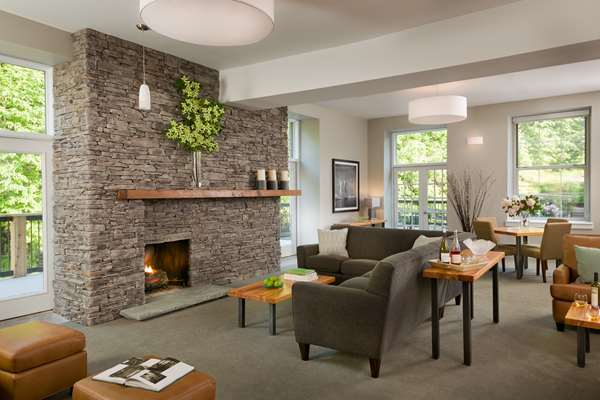  - Ledges Hotel Hawley