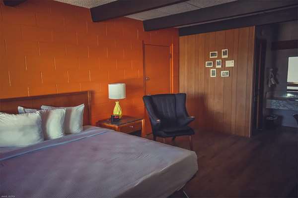  - Starved Rock Motor Inn Travelodge Streator