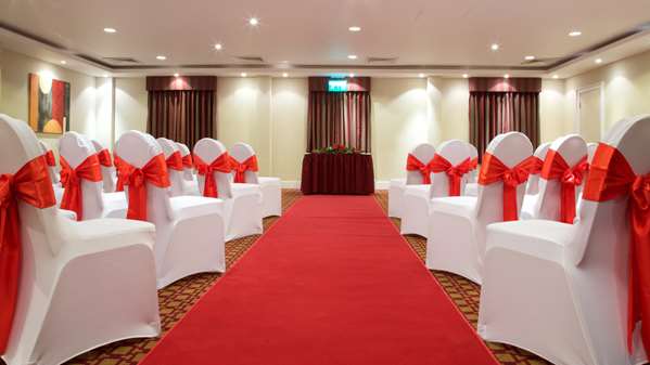 Aberdeen Airport Dyce Hotel, Sure Hotel Collection by BW