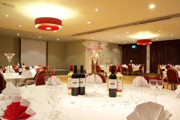 Aberdeen Airport Dyce Hotel, Sure Hotel Collection by BW