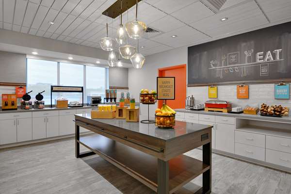 Amenities - Hampton Inn Salem