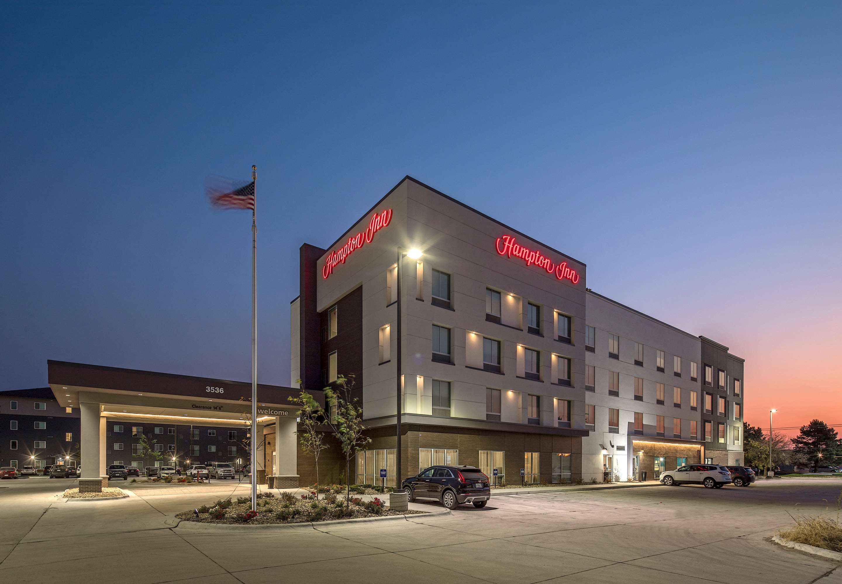 Exterior | Hampton Inn Columbus