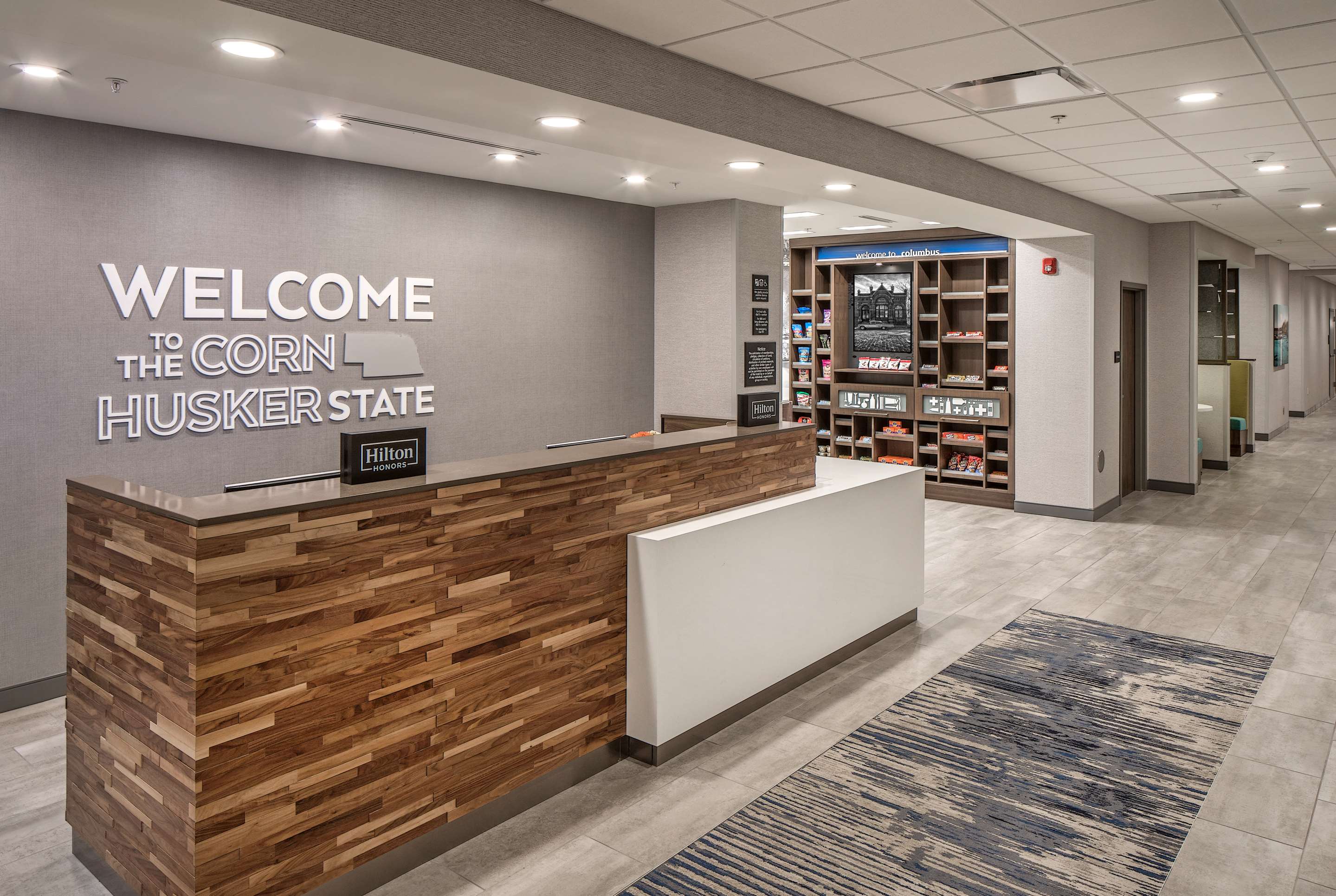 Reception | Hampton Inn Columbus