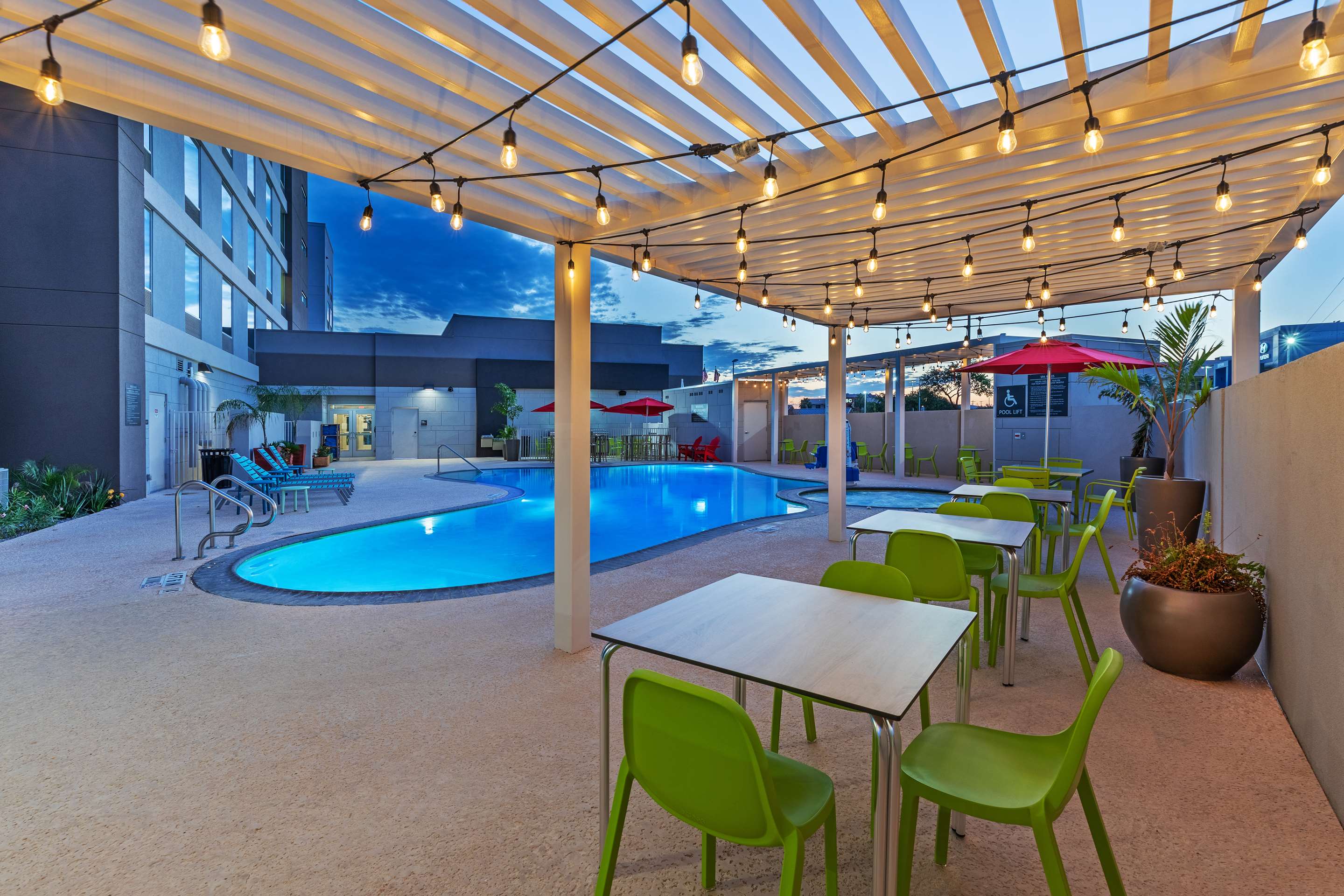 Pool | Tru By Hilton Laredo Airport Area, Tx