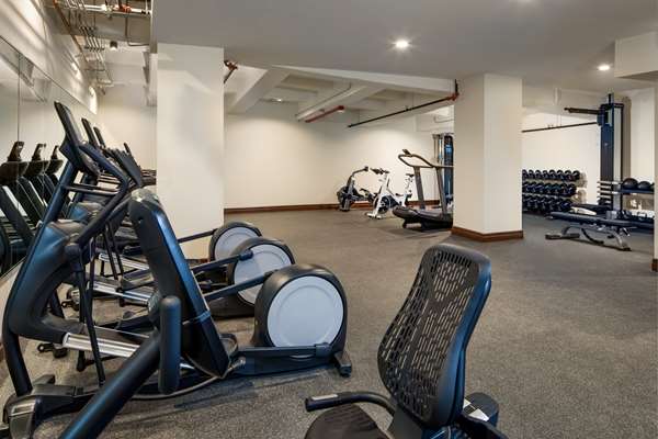 Fitness/ Exercise Room - Peregrine Hotel Downtown Omaha