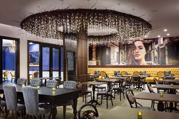 Restaurant - Peregrine Hotel Downtown Omaha