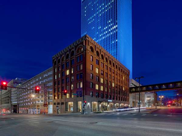 Exterior view - Peregrine Hotel Downtown Omaha