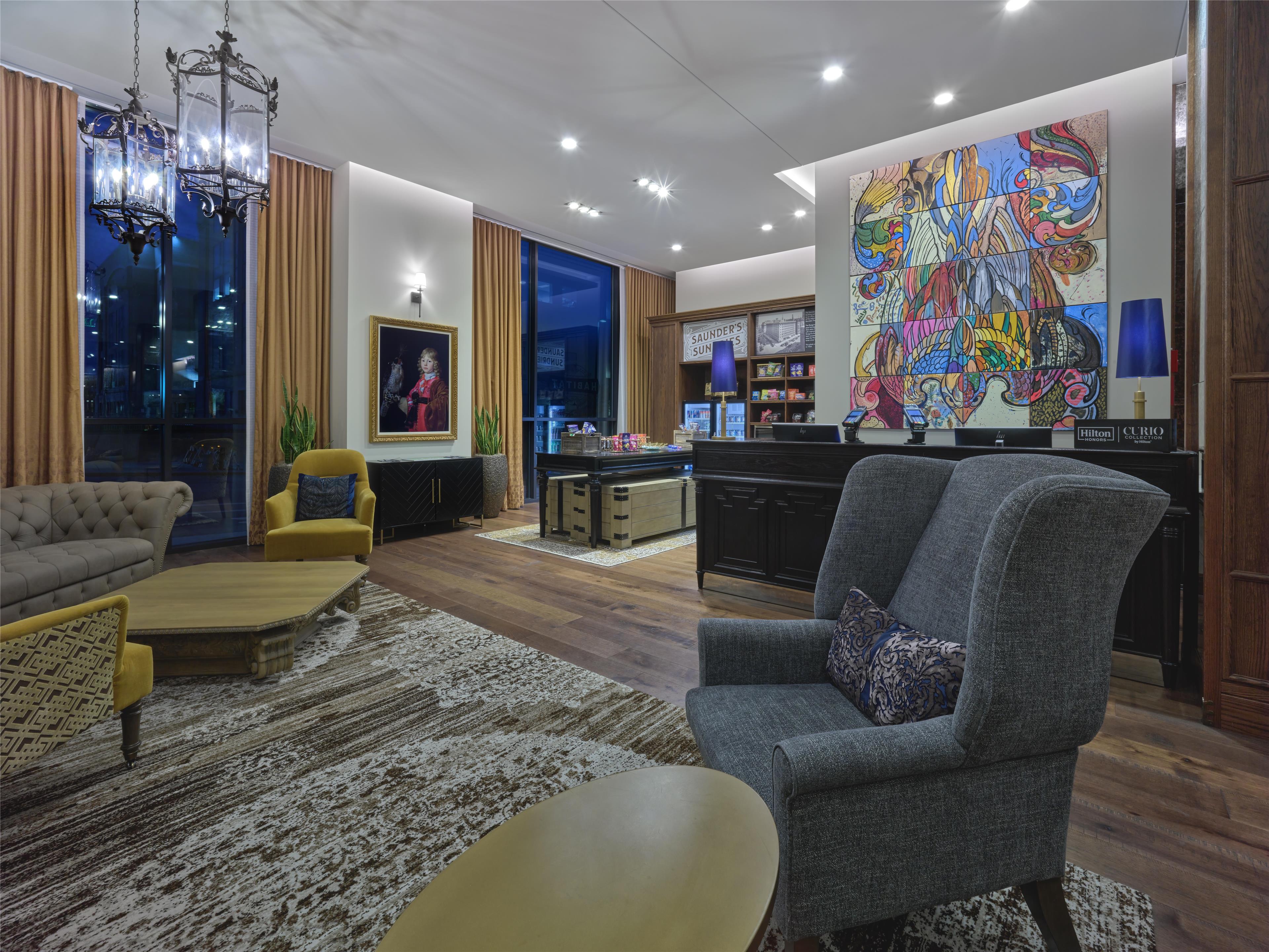 Lobby | The Peregrine Omaha Downtown, Curio Collection by Hilton