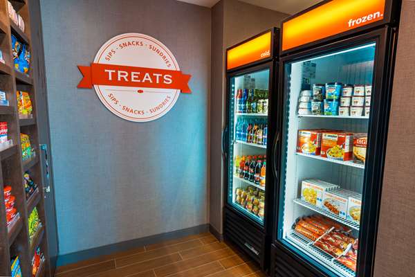 Restaurant - Hampton Inn & Suites Imperial Beach