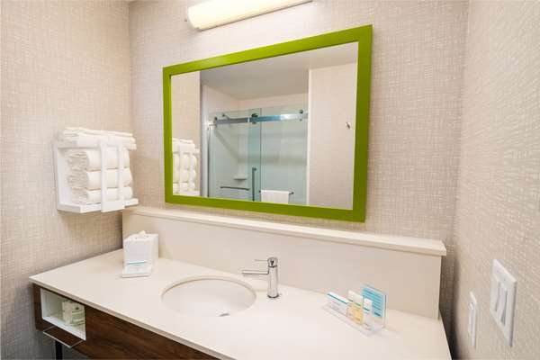  - Hampton Inn & Suites Imperial Beach