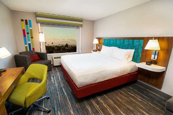  - Hampton Inn & Suites Imperial Beach