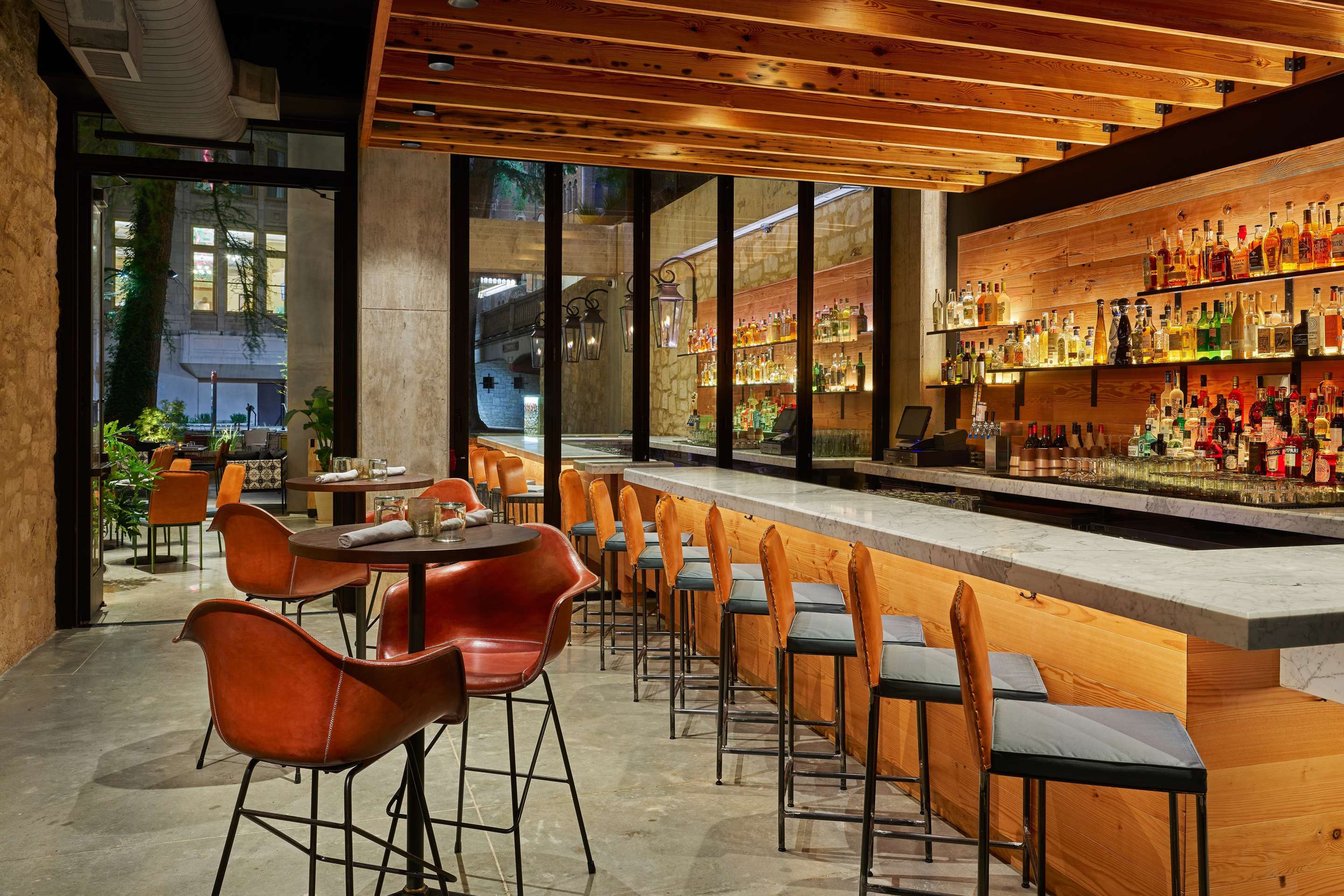 BarLounge | Canopy by Hilton San Antonio Riverwalk