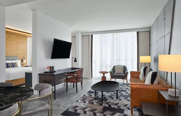  - Canopy by Hilton Hotel Riverwalk San Antonio