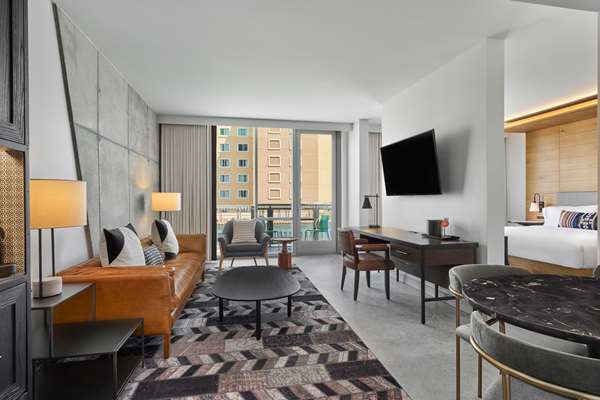  - Canopy by Hilton Hotel Riverwalk San Antonio