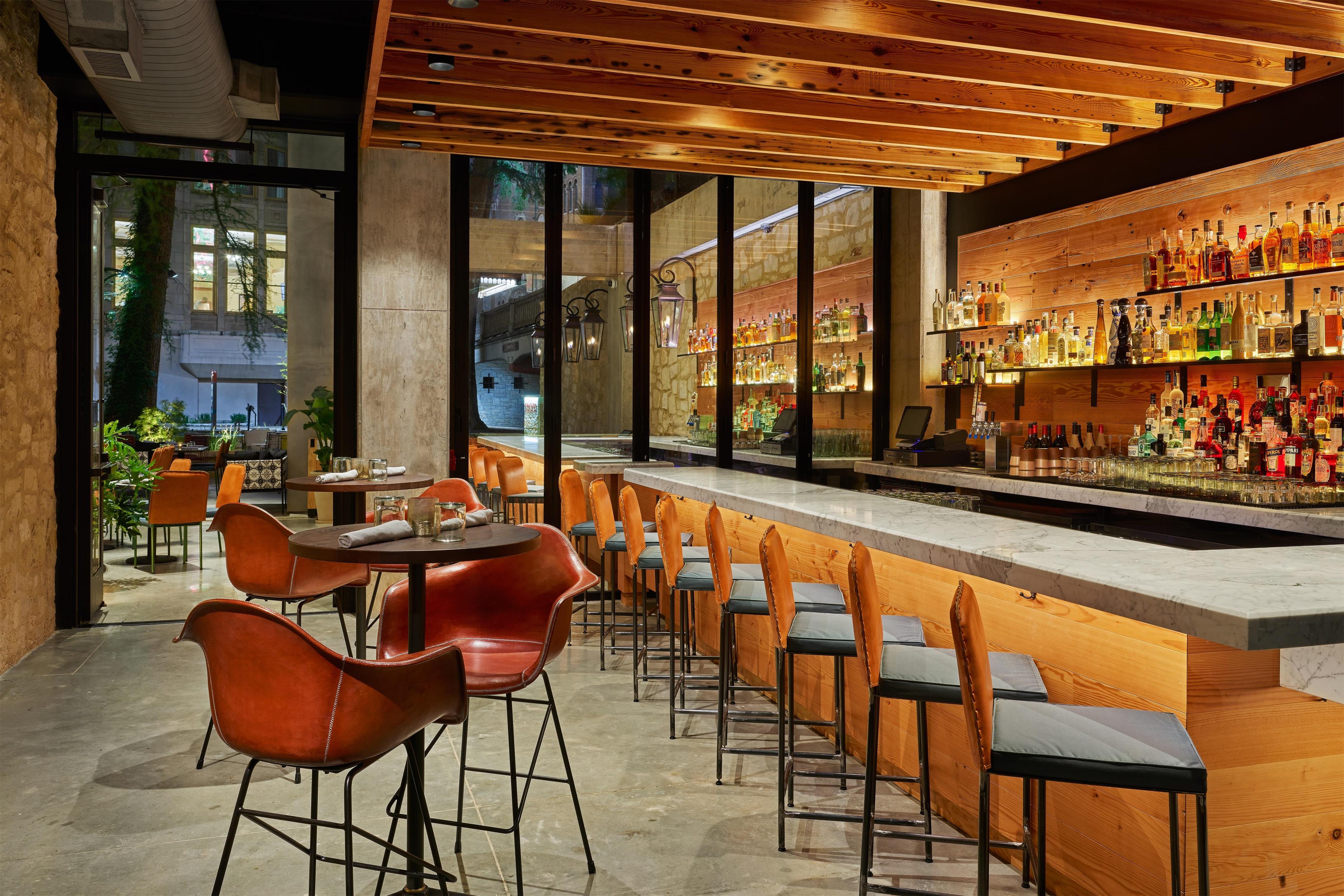 BarLounge | Canopy San Antonio Riverwalk