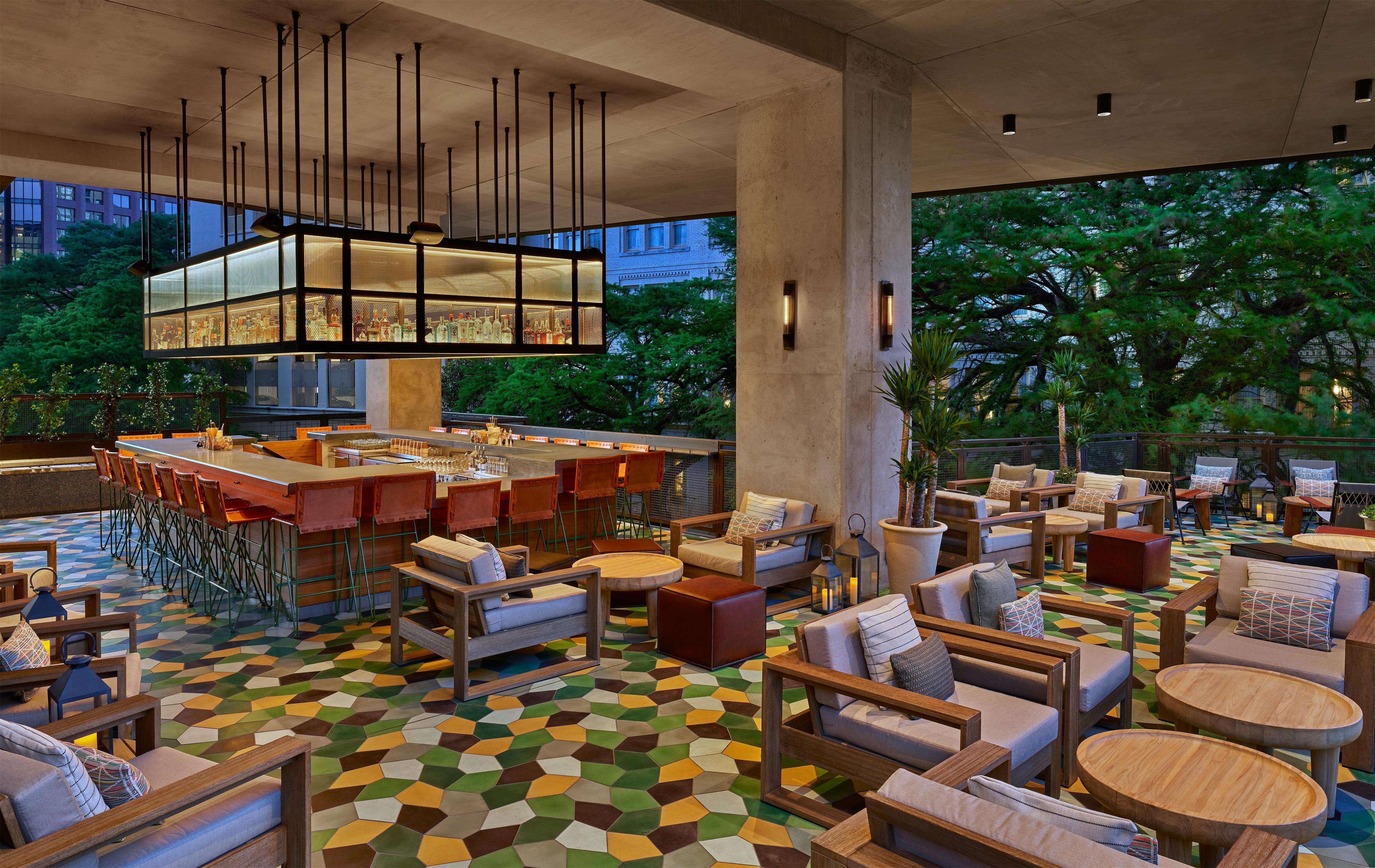 BarLounge | Canopy San Antonio Riverwalk
