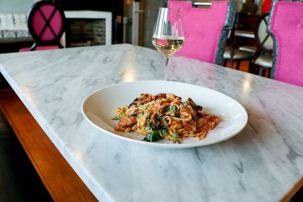 Restaurant - St James Hotel Selma